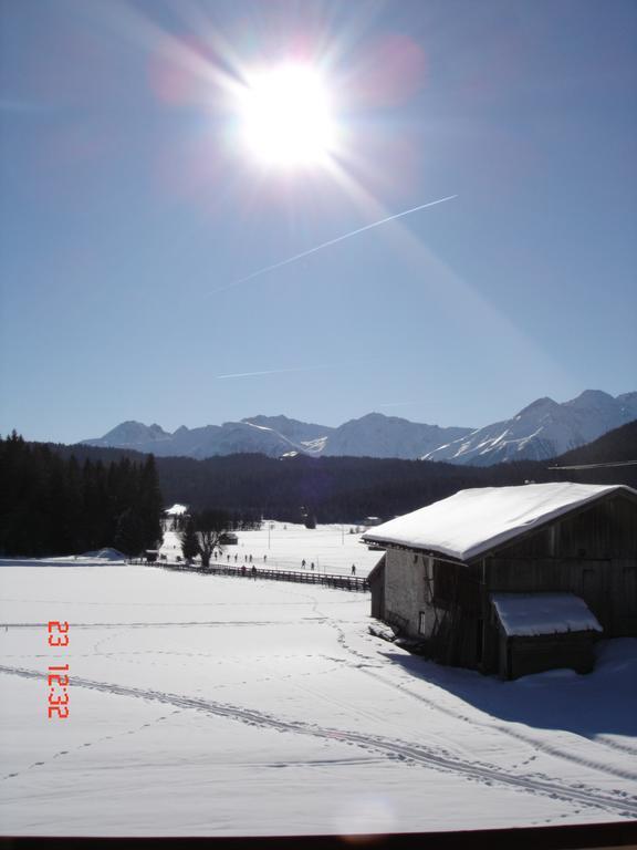 Wirtseppelerhof Apartments Leutasch Szoba fotó